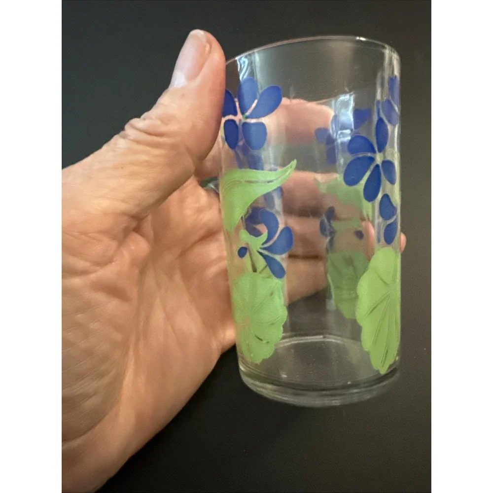 Vintage 1940s-50s Swanky Swigs Juice  GlassPosy Pattern Violet  Pre Owned